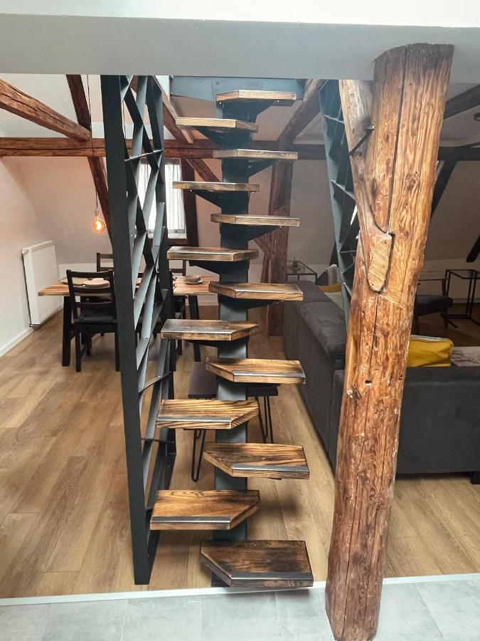 Grich Witch Apartment 자그레브 외부 사진